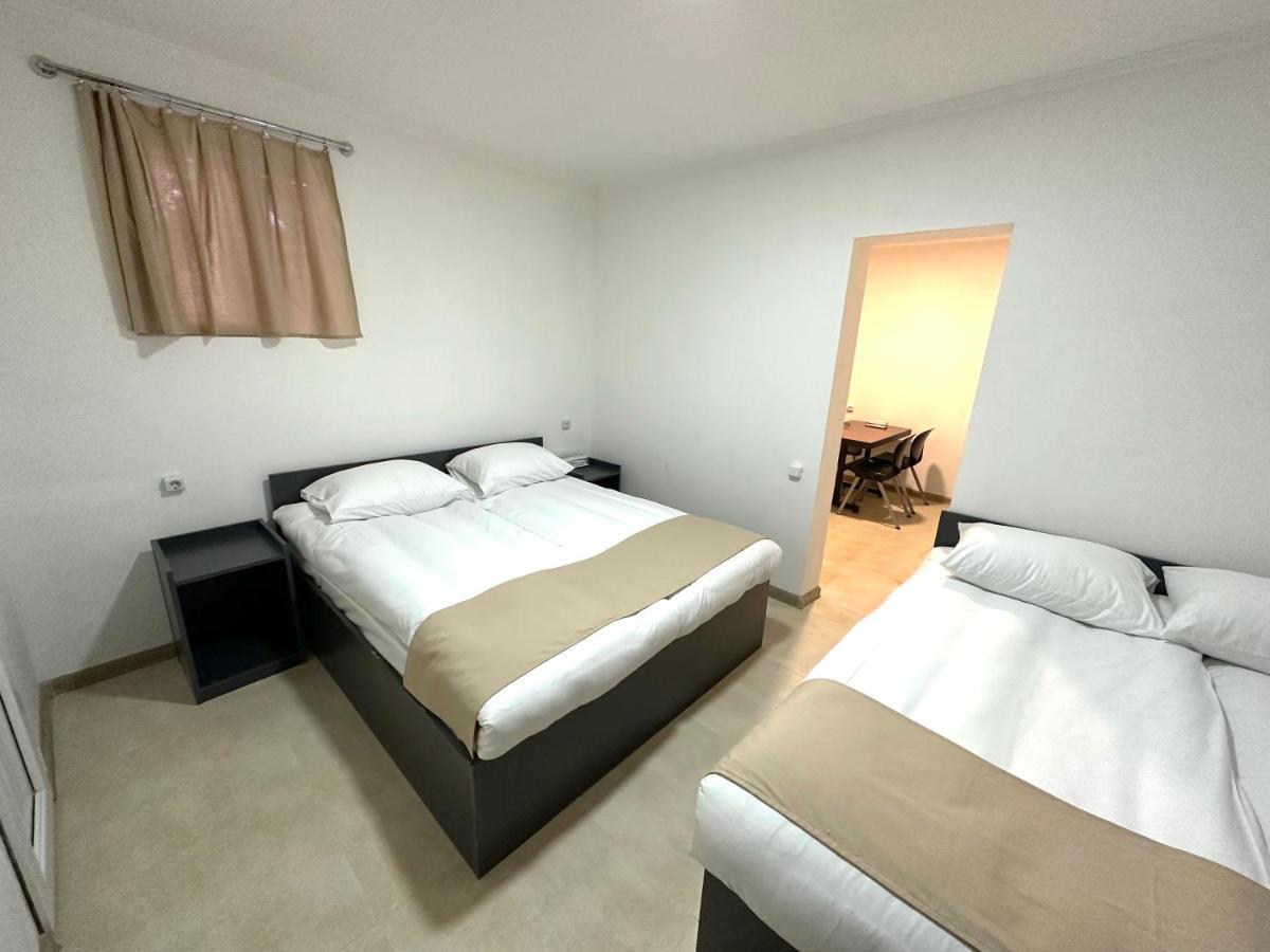 Apartments On Buzand Street Erywań Zewnętrze zdjęcie
