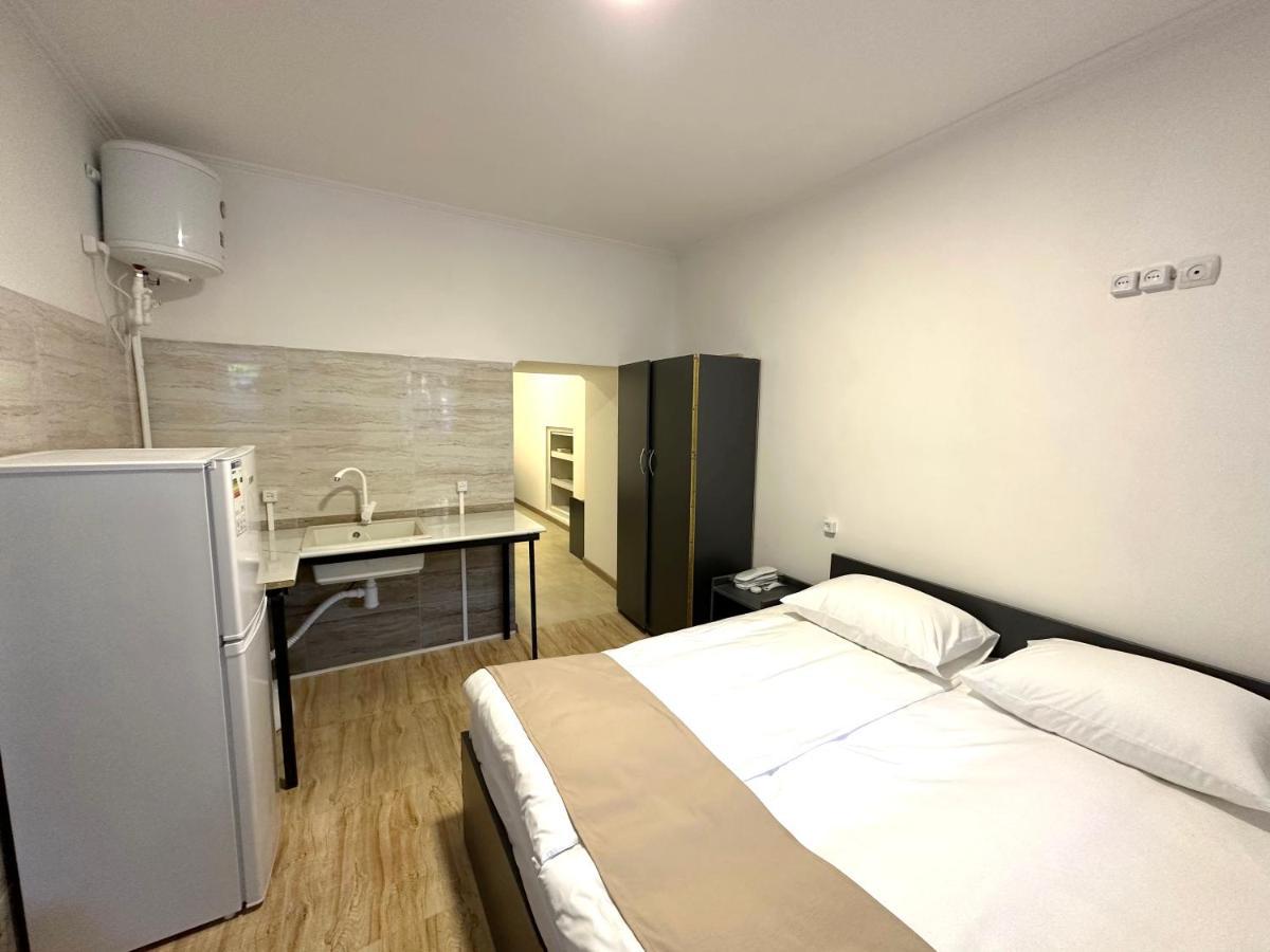 Apartments On Buzand Street Erywań Zewnętrze zdjęcie